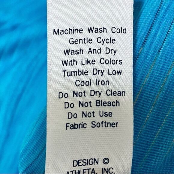 Athleta blue racerback sweat wicking tech tank S - Picture 6 of 6